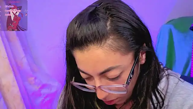 Snapshot of zylla_storn chatting on March 28, 11:04 pm zylla storn online show from March 28, 11:04 pm