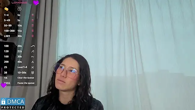 eva delight  online show from February 28, 11:11 am