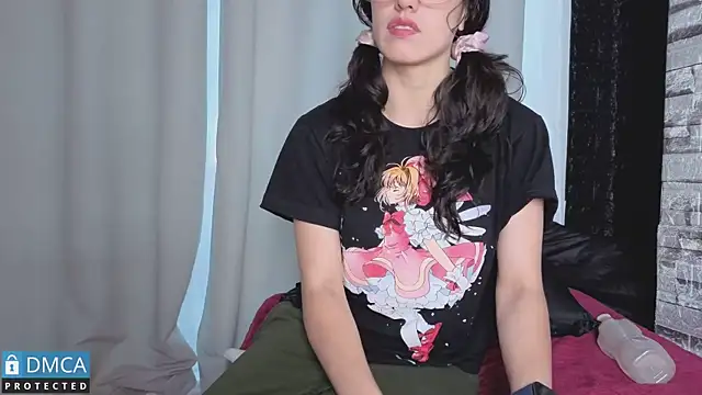 Snapshot of eva_delight_ chatting on May 4, 12:12 pm eva delight online show from May 4, 12:12 pm