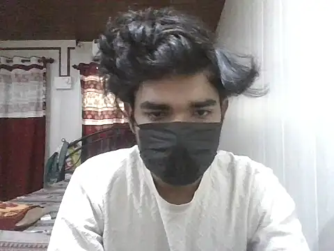 Snapshot of kriZ08 chatting on June 17, 9:45 am kriZ08 online show from June 17, 9:45 am