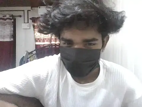 Snapshot of kriZ08 chatting on June 18, 11:14 am kriZ08 online show from June 18, 11:14 am