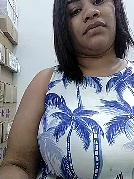 Snapshot of lovecarolyne chatting on October 27, 2:54 pm lovecarolyne online show from October 27, 2:54 pm