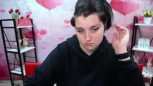 ScarletCargo online show from March 18, 5:43 am