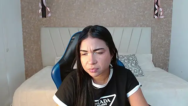 AliceSmity  online show from December 1, 5:40 pm