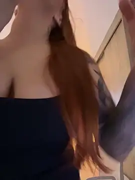 Snapshot of GiaStonne chatting on January 7, 4:48 am GiaStonne online show from January 7, 4:48 am