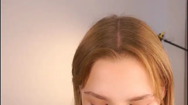 Snapshot of Helenspenss_ chatting on November 2, 10:12 pm Helenspenss  online show from November 2, 10:12 pm