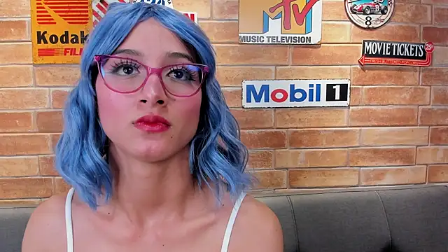 foxy sharlotte online show from December 18, 6:03 pm