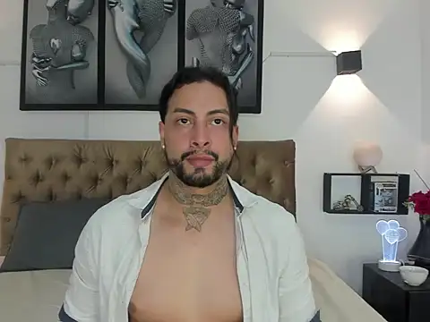 Snapshot of christopher_palmerjs chatting on July 10, 2:49 am christopher palmerjs online show from July 10, 2:49 am