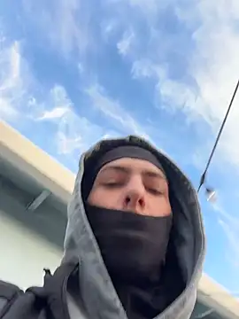 slimshadypt2 online show from January 18, 12:47 am