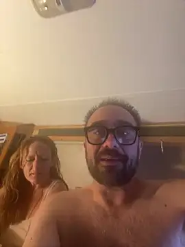 Snapshot of Toy4U2ply chatting on April 4, 7:17 am Toy4U2ply online show from April 4, 7:17 am