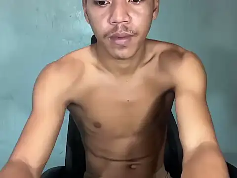 slimraz02 online show from July 29, 2:43 am