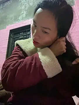 Snapshot of Yunzang chatting on February 23, 12:09 am Yunzang online show from February 23, 12:09 am