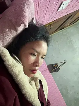 Snapshot of Yunzang chatting on March 7, 2:03 pm Yunzang online show from March 7, 2:03 pm