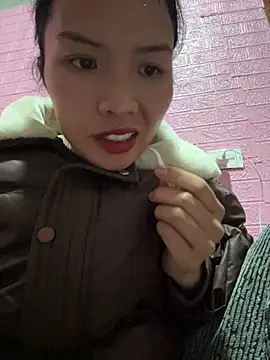Snapshot of Yunzang chatting on March 10, 6:18 am Yunzang online show from March 10, 6:18 am