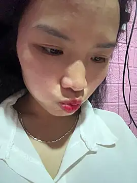 Snapshot of Yunzang chatting on March 26, 2:11 pm Yunzang online show from March 26, 2:11 pm