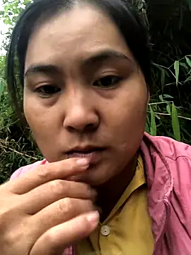 bong-ngo online show from November 3, 1:29 am