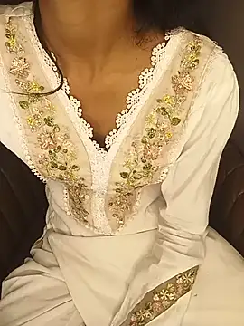 Snapshot of Marathi_Queen1 chatting on June 24, 12:04 pm Marathi Queen1 online show from June 24, 12:04 pm