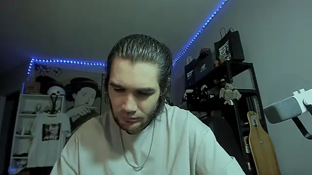 Go V Cs online show from February 10, 4:00 pm