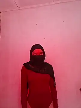 Snapshot of AmirahZahra_ chatting on October 31, 3:40 am AmirahZahra online show from October 31, 3:40 am