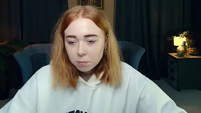 AddieOsler online show from December 5, 8:27 pm