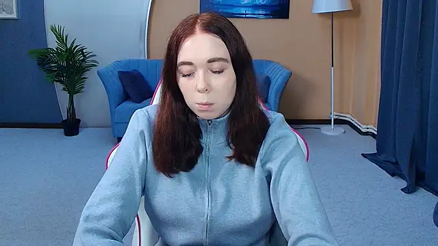 AddieOsler online show from May 14, 7:42 pm