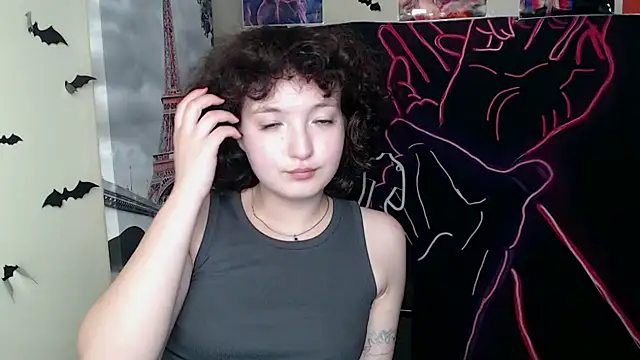 MissAriaa online show from November 3, 1:51 am