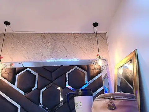 cataleya sambrano online show from November 14, 11:31 am