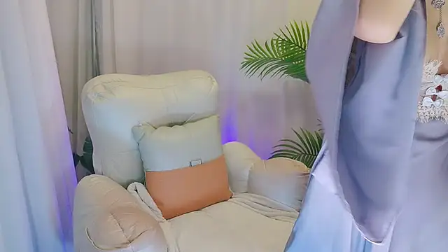 Vv123668 online show from February 4, 2:45 pm