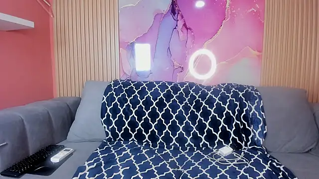 NhoanBrunette online show from November 18, 12:31 pm