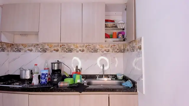 NhoanBrunette online show from March 6, 1:40 pm