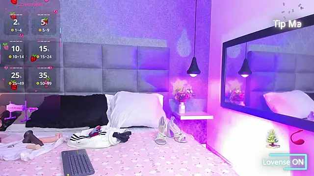 Luna Bella3 online show from January 12, 11:04 am