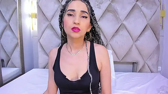 violett rabbit  online show from January 9, 8:21 pm