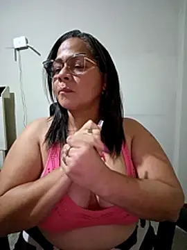 Angie milf50 online show from May 10, 12:49 am