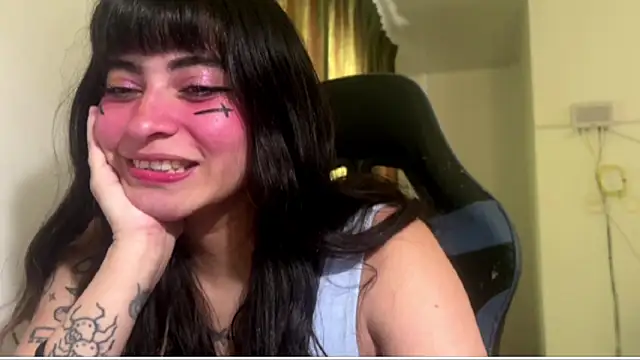 Annagoth  online show from March 26, 6:02 pm