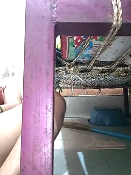 CUTE-GIRL-1 online show from February 18, 7:04 am