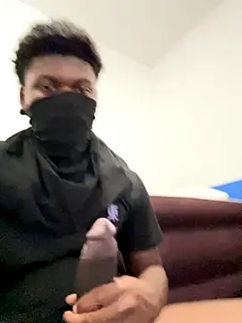 Snapshot of MetalFable chatting on October 26, 11:42 pm MetalFable online show from October 26, 11:42 pm