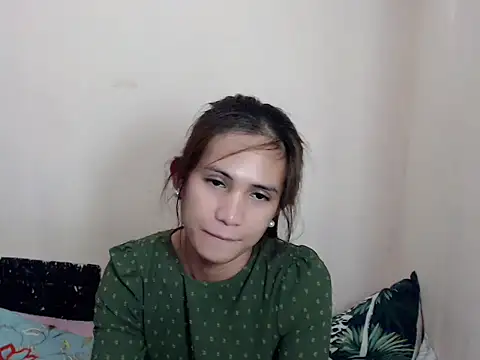 prettysam9 online show from December 21, 5:25 am