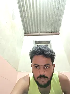 Snapshot of devil_boy_0909 chatting on October 31, 4:19 pm devil boy 0909 online show from October 31, 4:19 pm