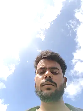 Snapshot of devil_boy_0909 chatting on November 1, 5:20 am devil boy 0909 online show from November 1, 5:20 am