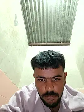 Snapshot of devil_boy_0909 chatting on January 7, 2:08 pm devil boy 0909 online show from January 7, 2:08 pm