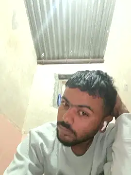 Snapshot of devil_boy_0909 chatting on January 9, 2:47 am devil boy 0909 online show from January 9, 2:47 am