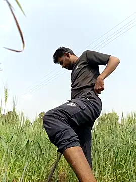 Snapshot of devil_boy_0909 chatting on February 3, 7:02 am devil boy 0909 online show from February 3, 7:02 am