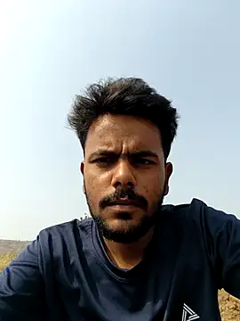 Snapshot of devil_boy_0909 chatting on February 11, 5:23 am devil boy 0909 online show from February 11, 5:23 am