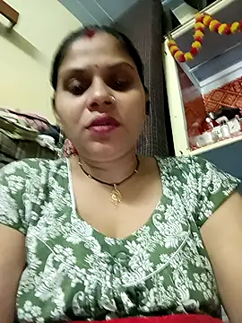 HayatKapoor online show from November 24, 8:08 pm