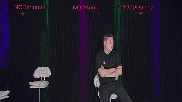 Snapshot of forever_003 chatting on October 29, 12:07 pm forever 003 online show from October 29, 12:07 pm