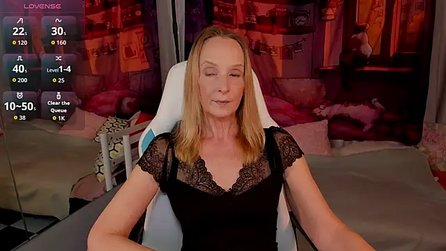 ScarlettPalmer online show from May 10, 10:53 am