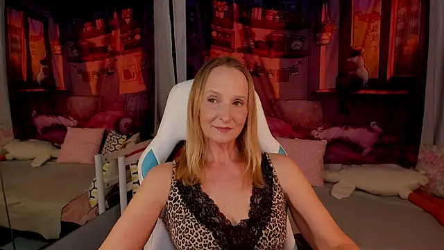 ScarlettPalmer online show from May 13, 10:56 am