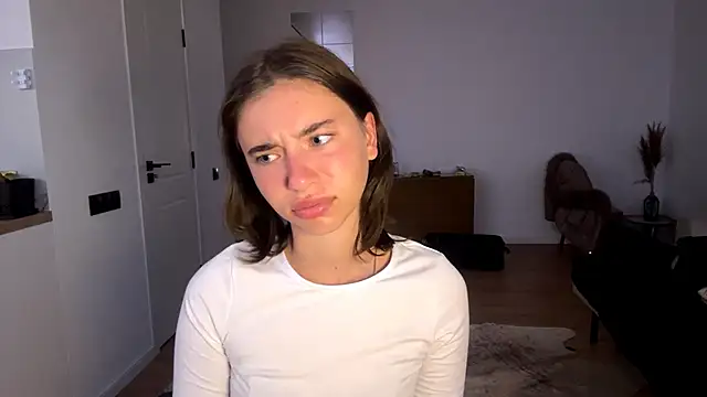 Snapshot of LilithFlamey chatting on February 16, 6:09 am LilithFlamey online show from February 16, 6:09 am