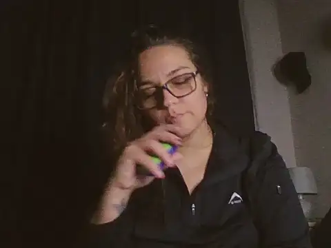 Snapshot of lilMissMarli chatting on November 24, 6:51 pm lilMissMarli online show from November 24, 6:51 pm