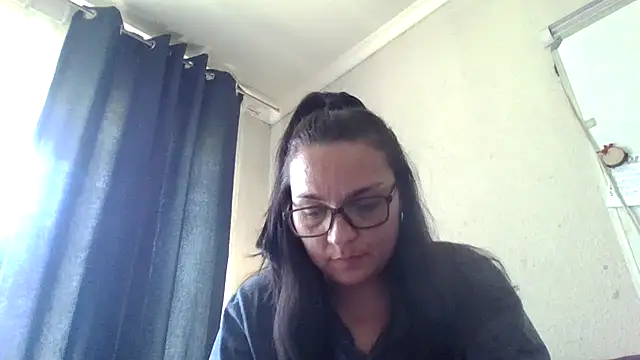 Snapshot of lilMissMarli chatting on March 10, 9:36 am lilMissMarli online show from March 10, 9:36 am